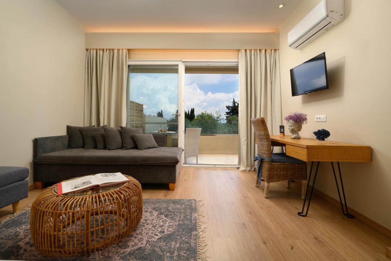 Art Hotel Debono (Adults Only) Gouvia Exterior photo